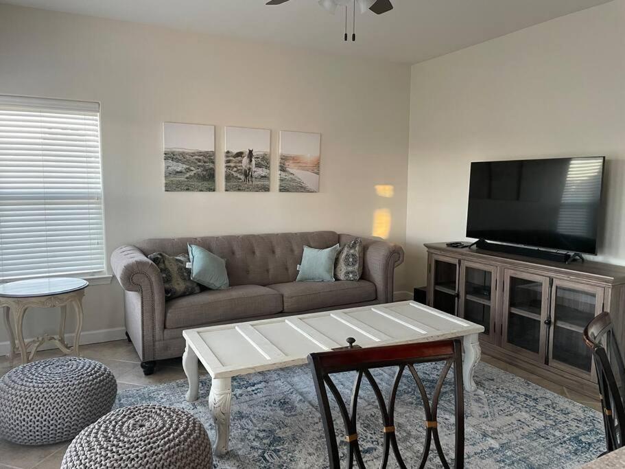 Our Farmhouse, Our Place: Cozy And Cute Homestead! Paso Robles Luaran gambar
